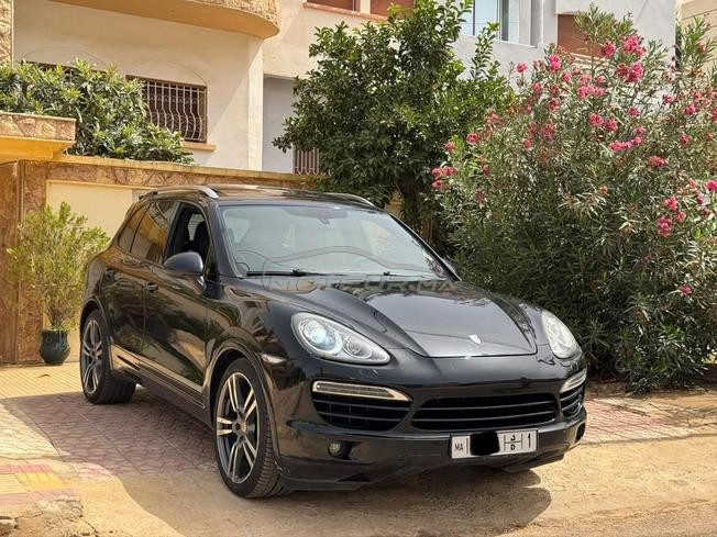 Porsche Cayenne full 