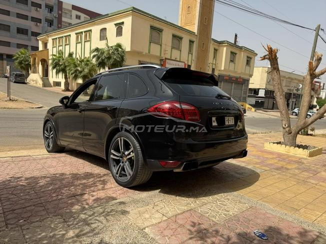 Porsche Cayenne full 