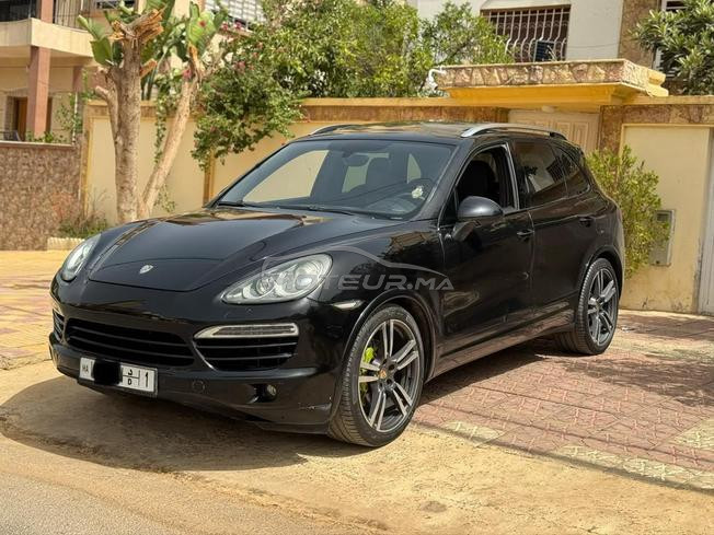 Porsche Cayenne full 