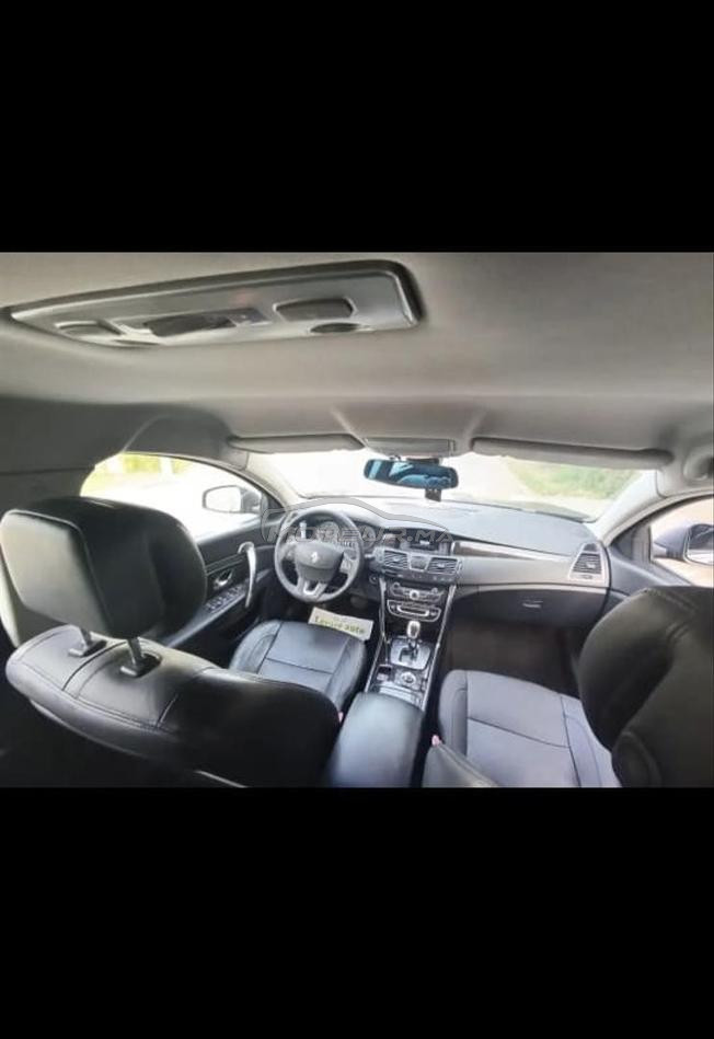 renault latitude automatique