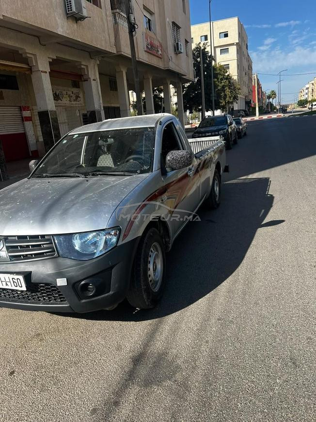 Mitsubishi l200 2013