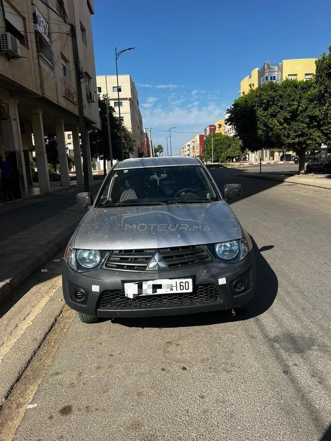 Mitsubishi l200 2013