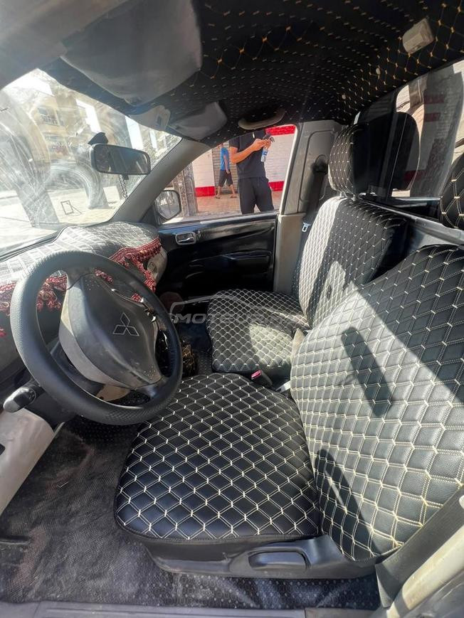 Mitsubishi l200 2013