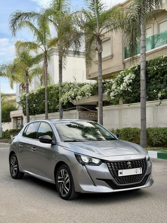 Peugeot 208 automatique 1er main