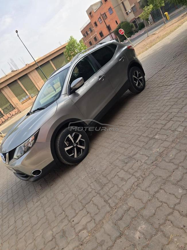Nissan Qashqai totopsion 