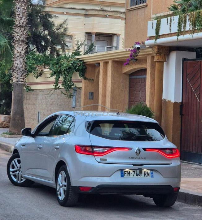 RUNULT MÉGANE 4 AUTOMATIQUE MODÈLE 2019 D 2026