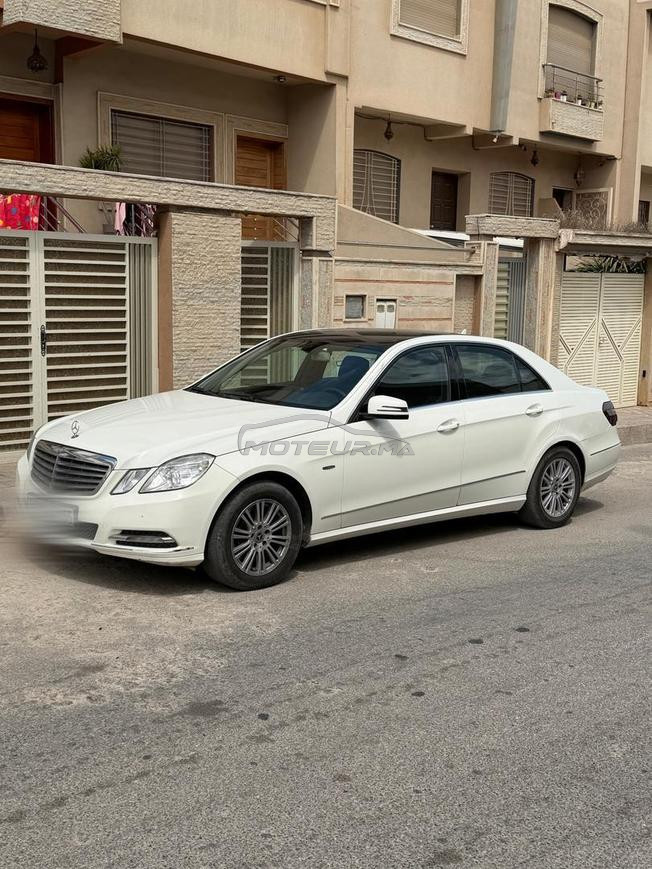 une mercedes 