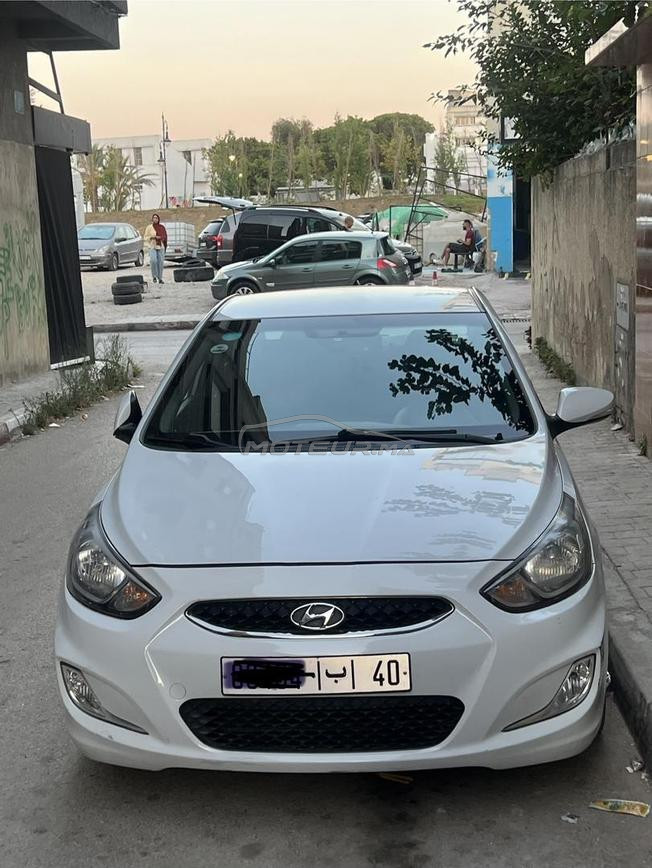 hyundia  accent automatique bon etat 