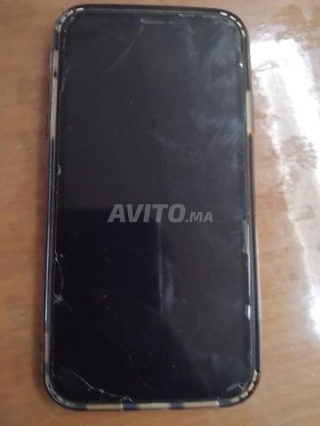 iPhone Xr en bon état - 2