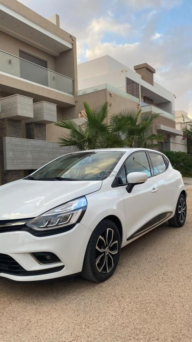 je met en vente clio4 intense  automatique jdida