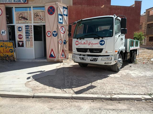Mitsubishi Fuso 14t - 2