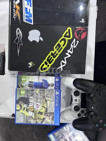 PS4 avec manette - 2