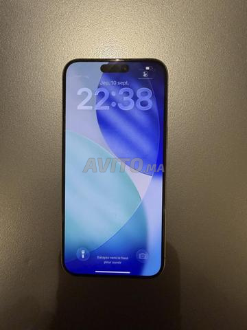 iPhone 15 Pro Max – 256 Go – Titane naturel