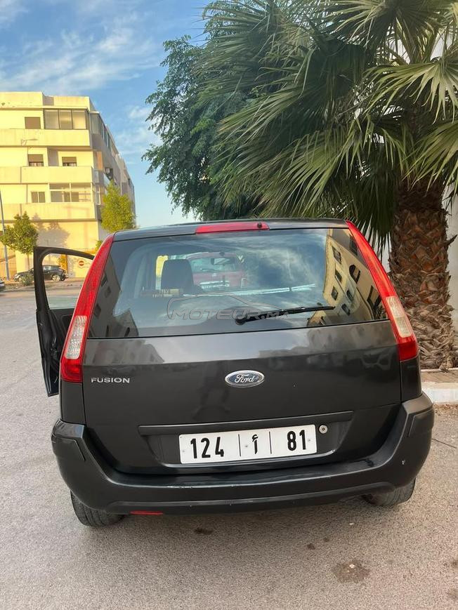 voiture Ford fusion 