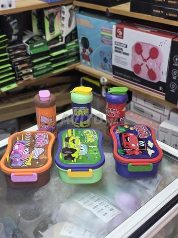 Ensemble de vaisselle unique pour enfants avec des dessins - 2