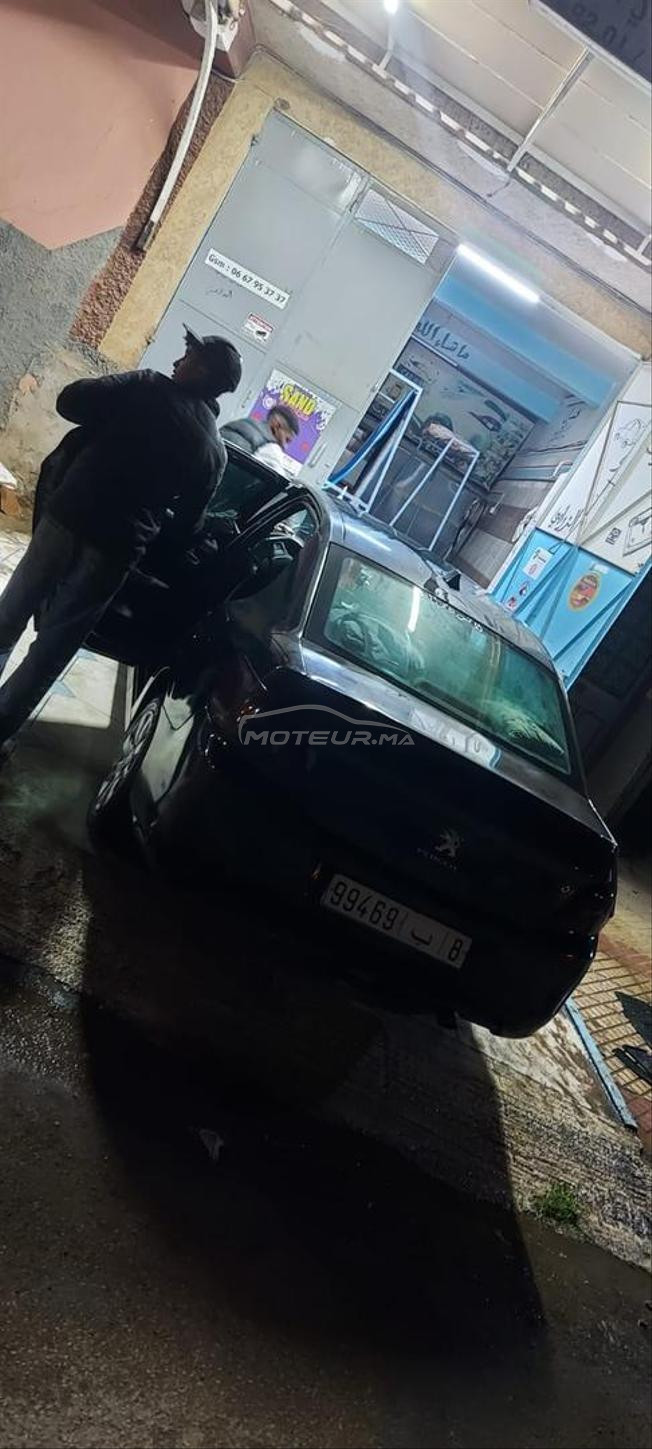 سيارة بيجو 301