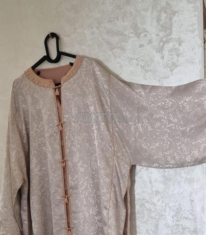 Caftan marocain d'occasion en bon état. - 2