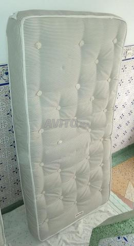 2 مرتبة سيمونز 190x90 للبيع في طنجة - 2