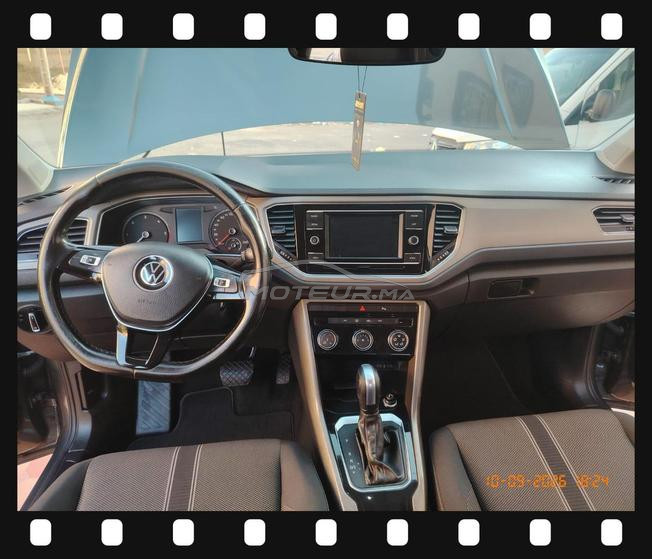 Volkswagen t roc model 2021
