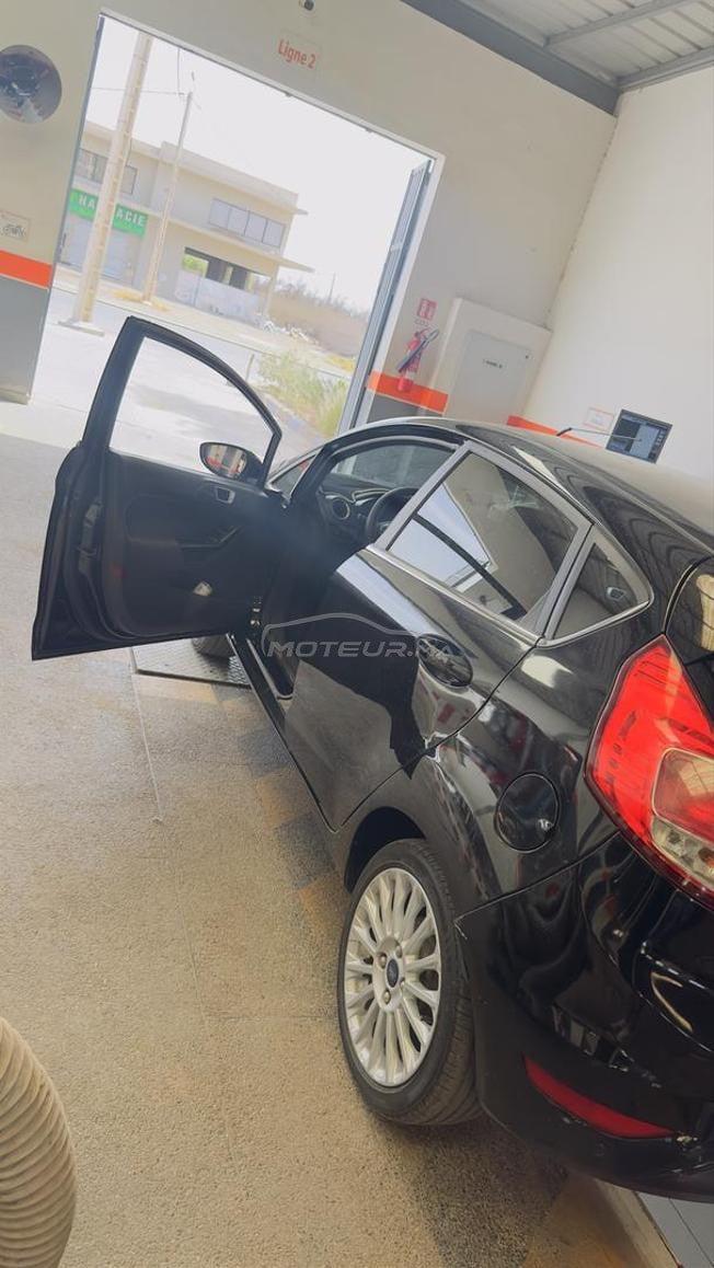 ford fiesta titanium 