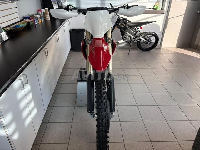 2025 Stark Varg MX 80HP - 2