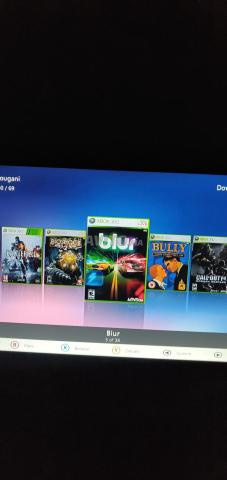 Xbox 360 مليئة بالألعاب مع وحدتي تحكم - 2