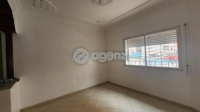 AGA-AG-1171 - Appartement à vendre à Hay Essalam