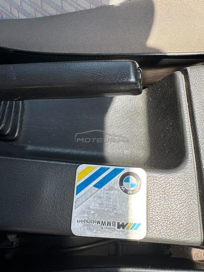 BMW 320i E30