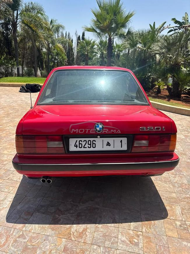 BMW 320i E30