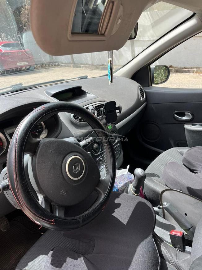 Renault Clio 3 Phase 2  Diesel 2011  1ère main 
