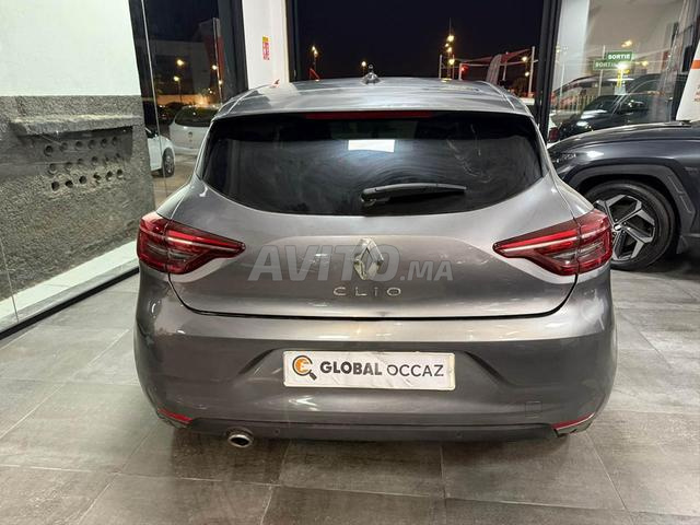 رينو كليو ديزل يدوية 2023 بالدار البيضاء - 2