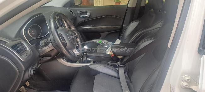 je met en vente une très belle voiture 