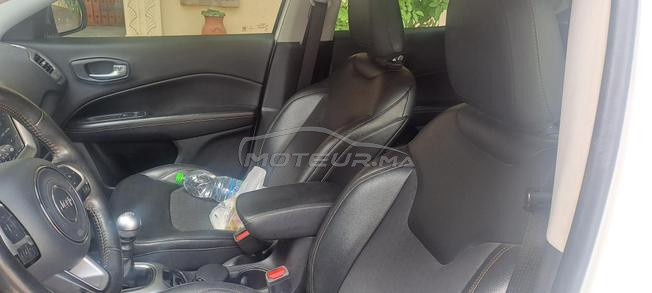 je met en vente une très belle voiture 