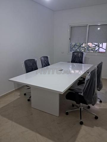 Table de réunion en bois MDF - 2