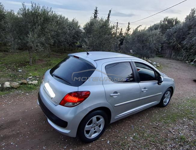 Peugeot 207 (2012)
