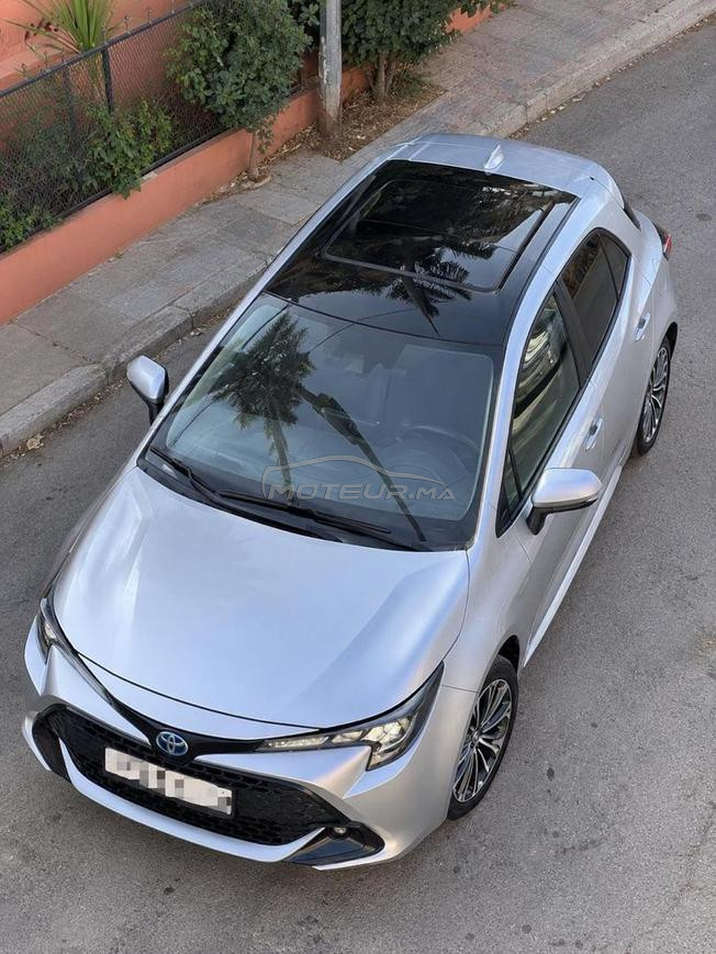 TOYOTA COROLLA S HYBRID 