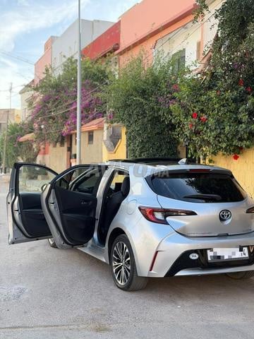TOYOTA COROLLA S HYBRID - 2