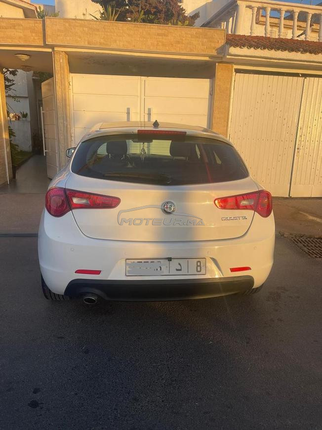 Une voiture magnifique et économique.
