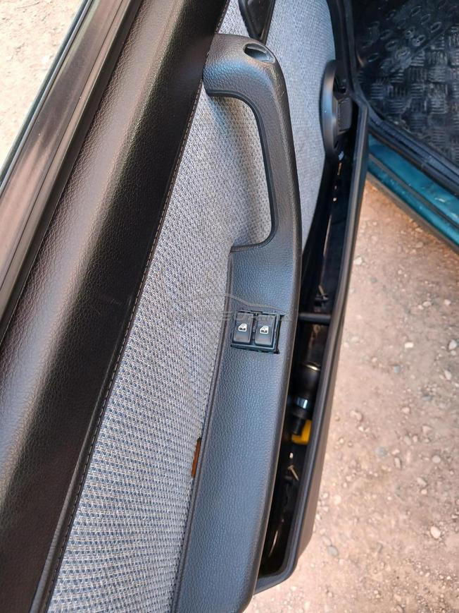 Fiat Uno Essence -- Moteur punto -- Auto Bon État