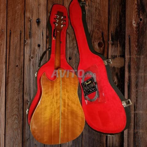 Guitare de Luthier électro-acoustique Vantage - 2