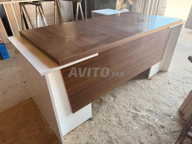 Fabrication de bureaux avec chaises AS - 2