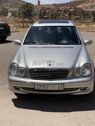 مرسيدس C220 - 2