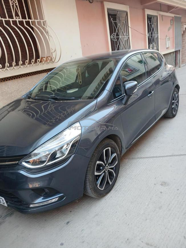 Clio 4 comme neuf