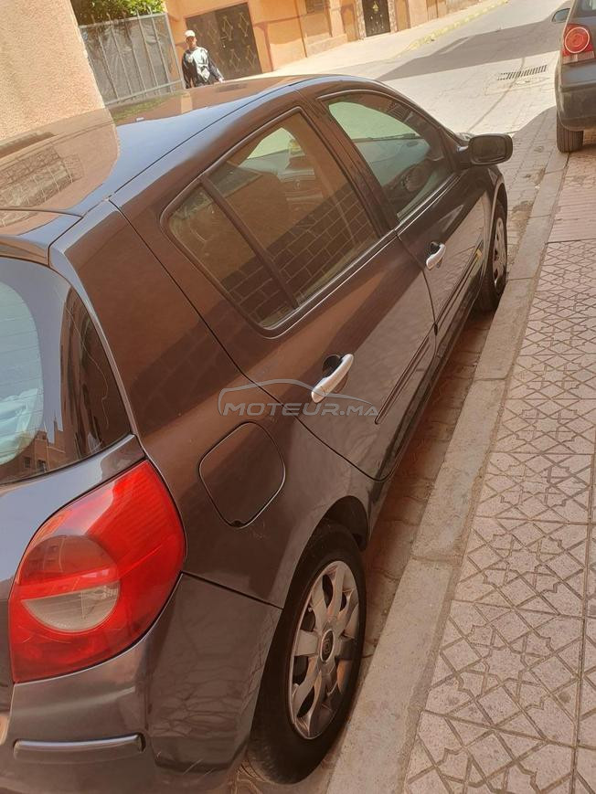 Renault Clio Diesel Manuelle 2006 à Chichaoua