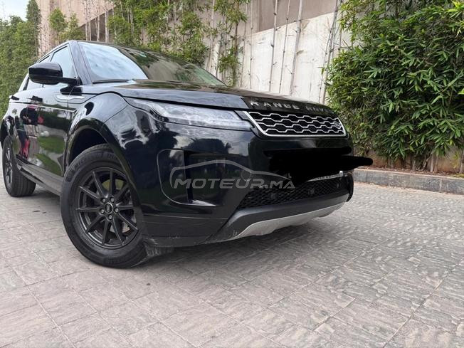 Land Rover évoque 