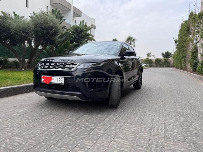 Land Rover évoque 