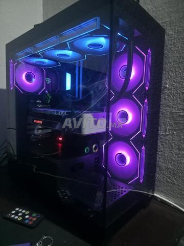 PC GAMER 2K - 2