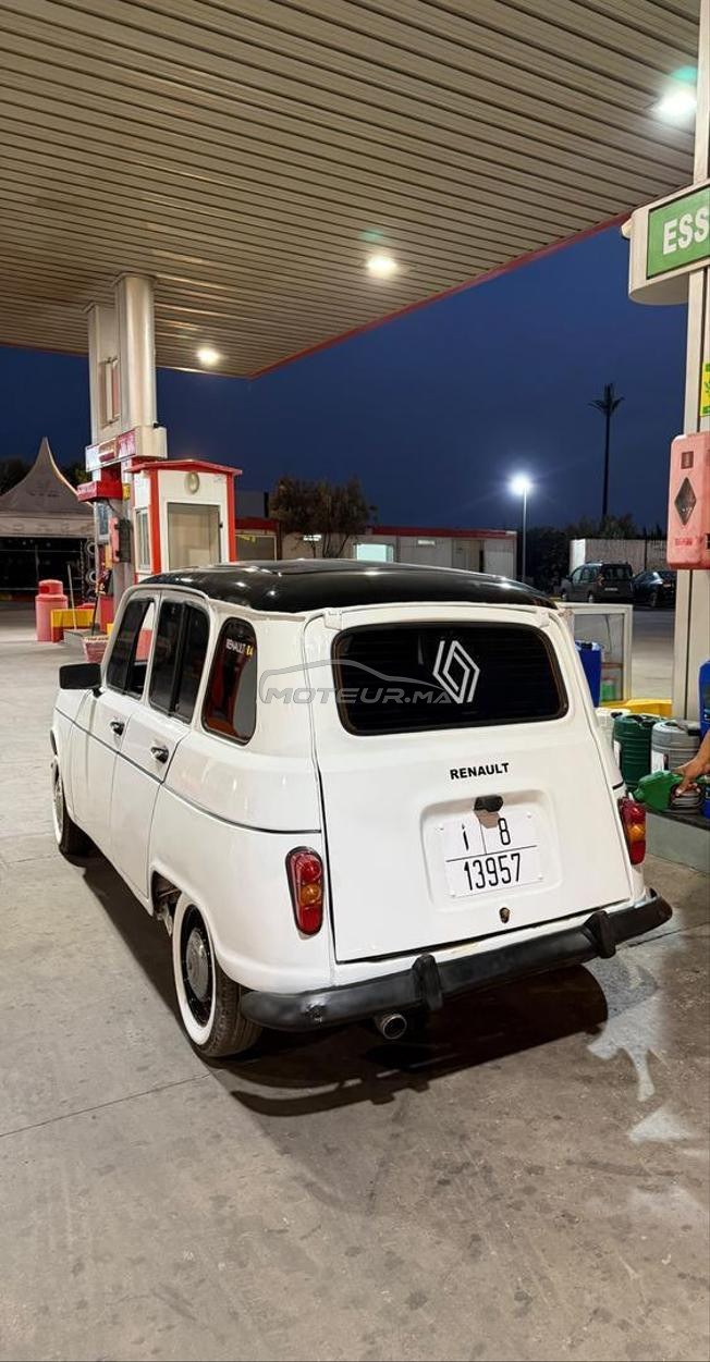 RenaultR4
