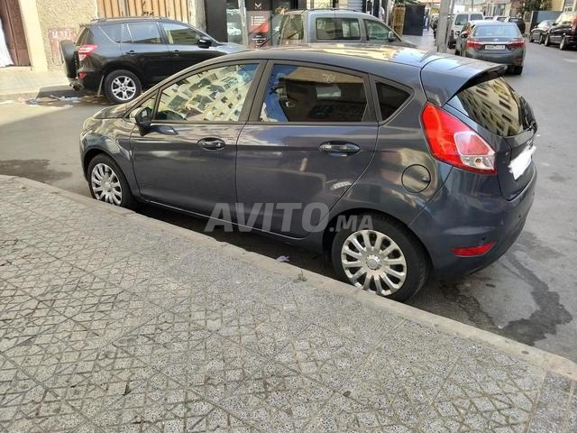 Ford Fiesta - 2