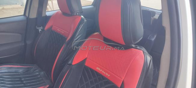  مرحبا Toyota Yaris hybrid   سيارة نقية من نوع  